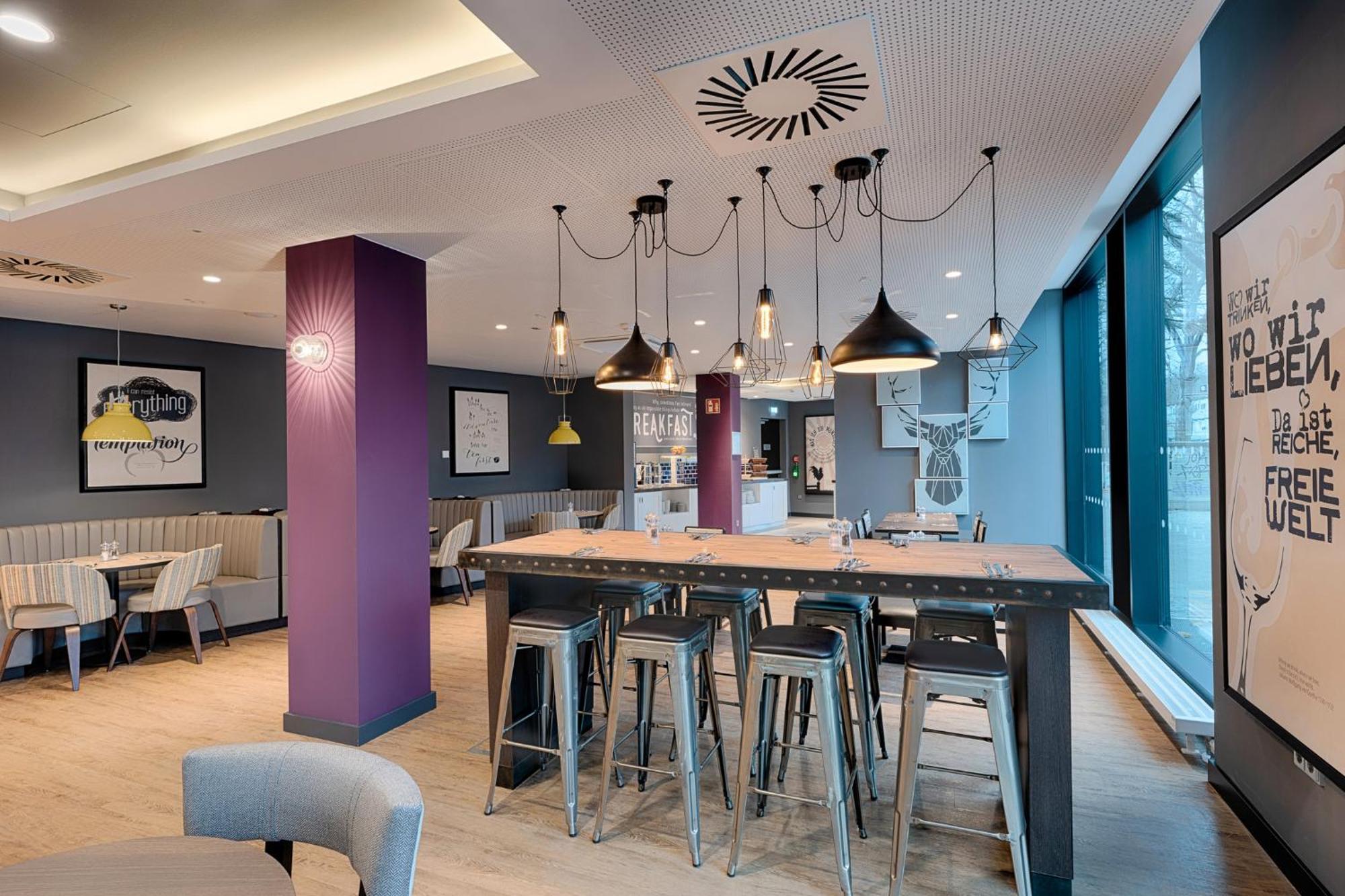 Premier Inn Berlin City Wilmersdorf Exterior foto